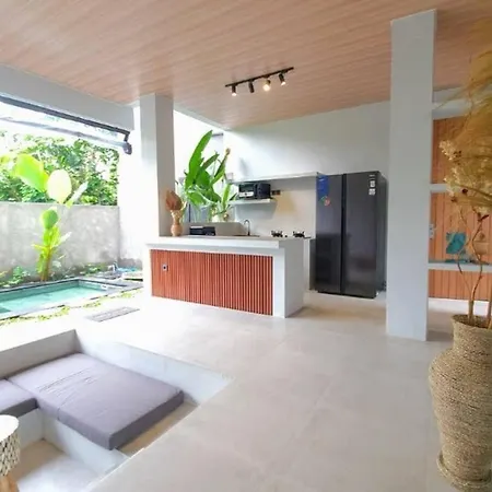 Alodia Villa With Pool & Kitchen